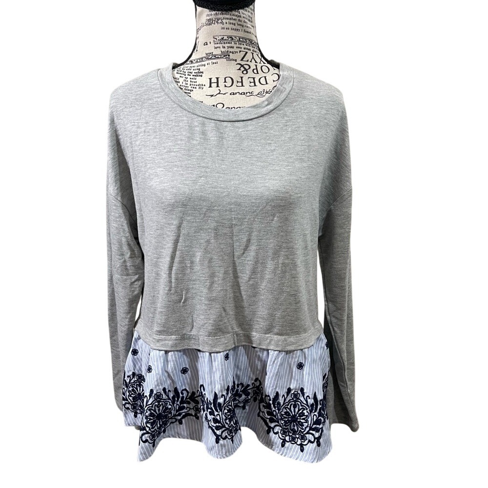 Love on a Hanger Gray and White Layered Blouse‎